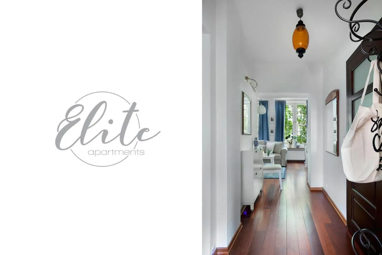 Elite Apartments Hamptons Old Town Danzica 0*,  Polonia