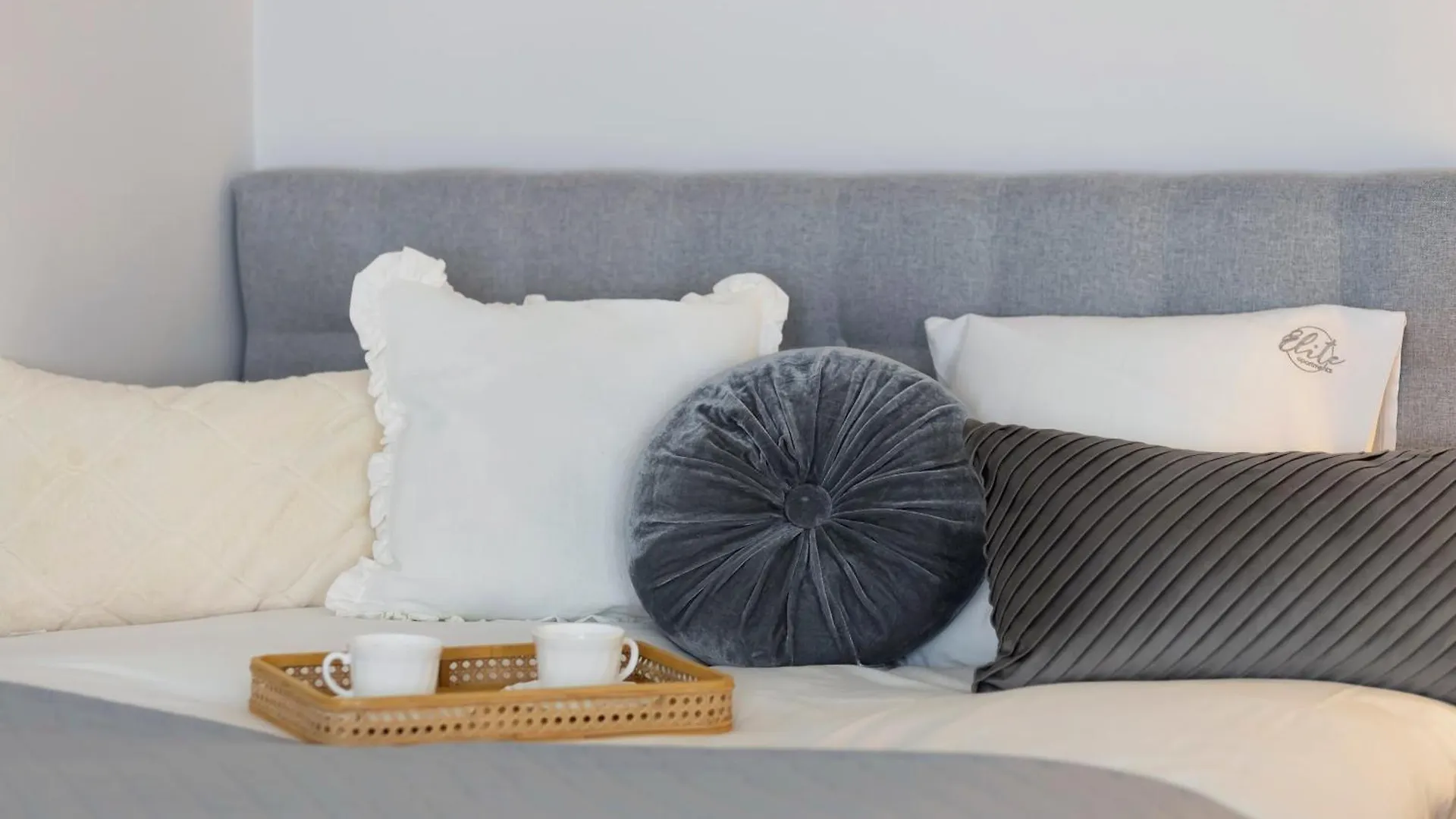 Elite Apartments Hamptons Old Town Danzica 0*,